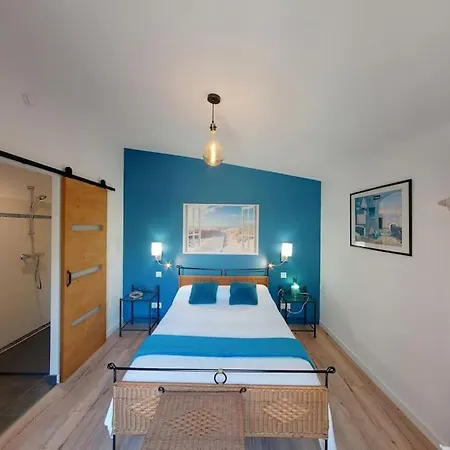 Villa 4* Vue Piscine Le Port-des-Barques