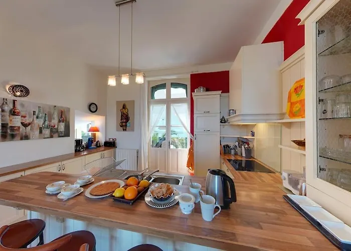 别墅 4* Vue Piscine 帕克斯港