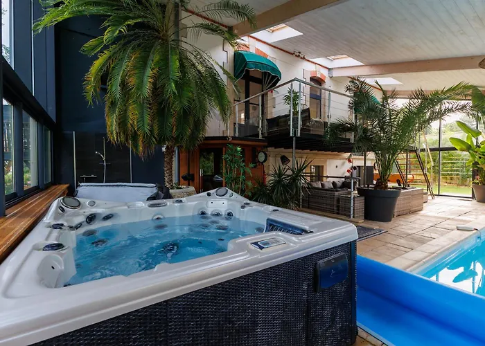 4* Vue Piscine