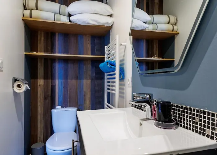 4* Vue Piscine 帕克斯港